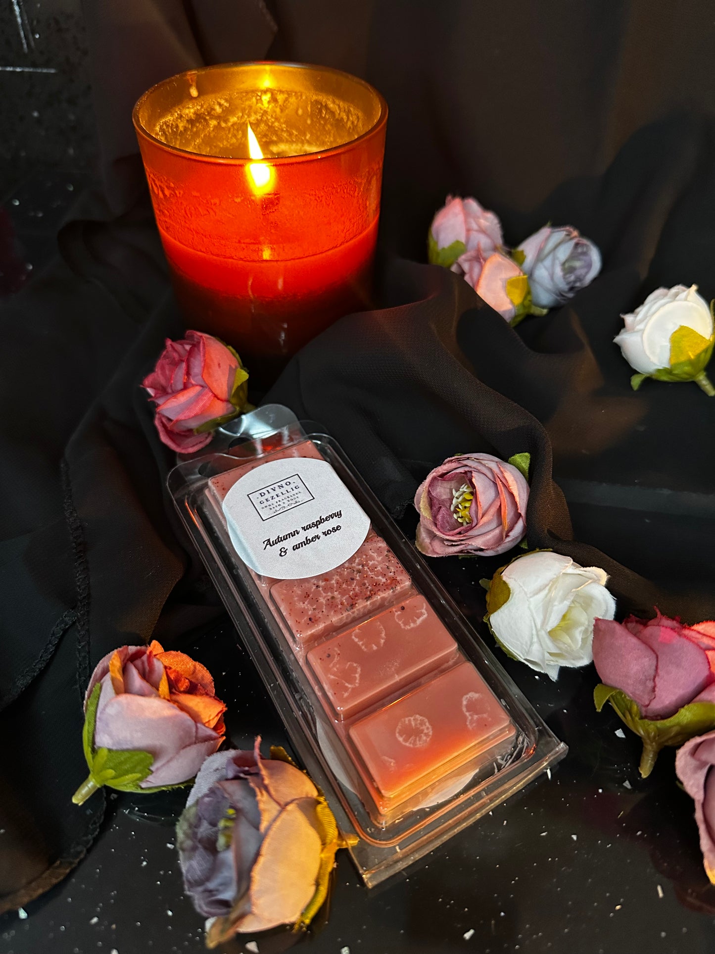 Scent: Autumn Raspberry & Amber Rose