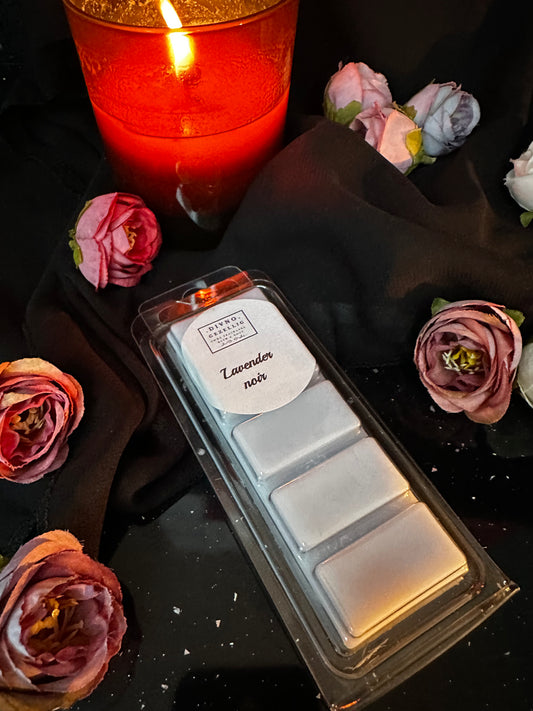 Lavender Noir wax melt