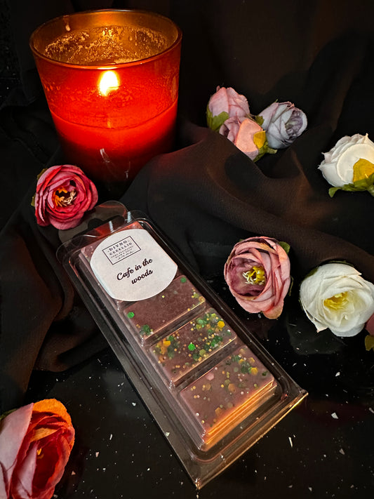 Scent:  Café  in the Woods